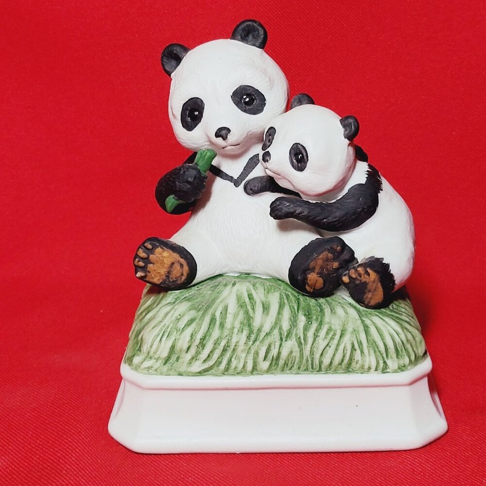 Gorham Mother Baby Panda Bear Music Box Plays Love Me Tender